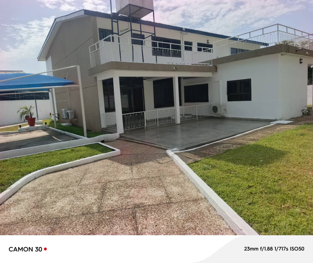 SPACIOUS 15-ROOM PROPERTY FOR RENT