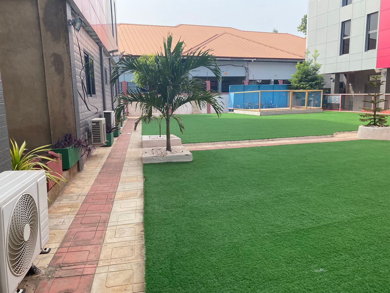 COMMERCIAL SPACE FOR RENT AT TSEADDO